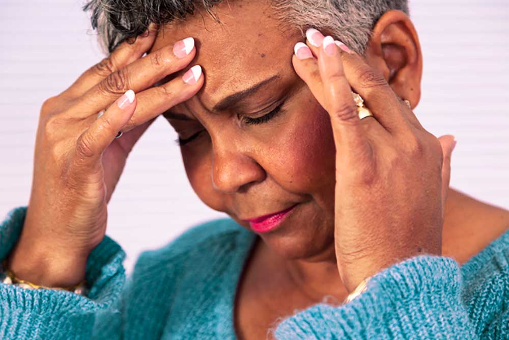 Kvinna med polymyalgia reumatika